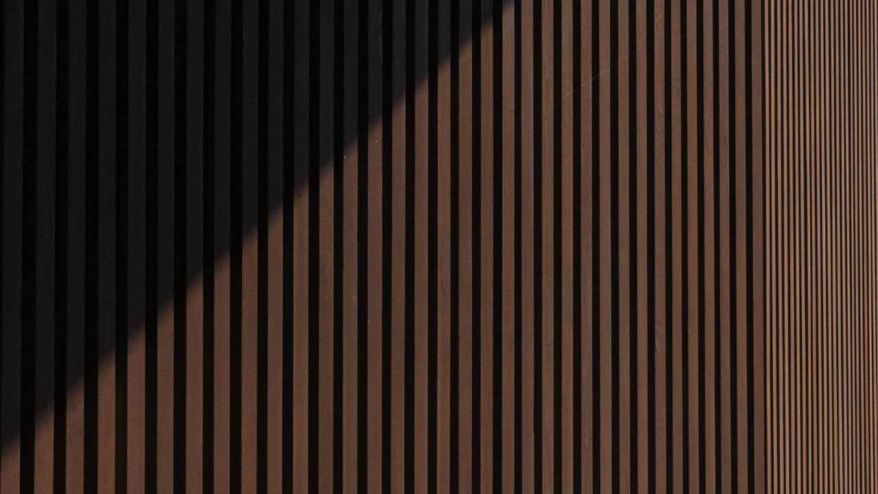 Slat Wall Calculator: Calculate the Number of Panels for Your Wall