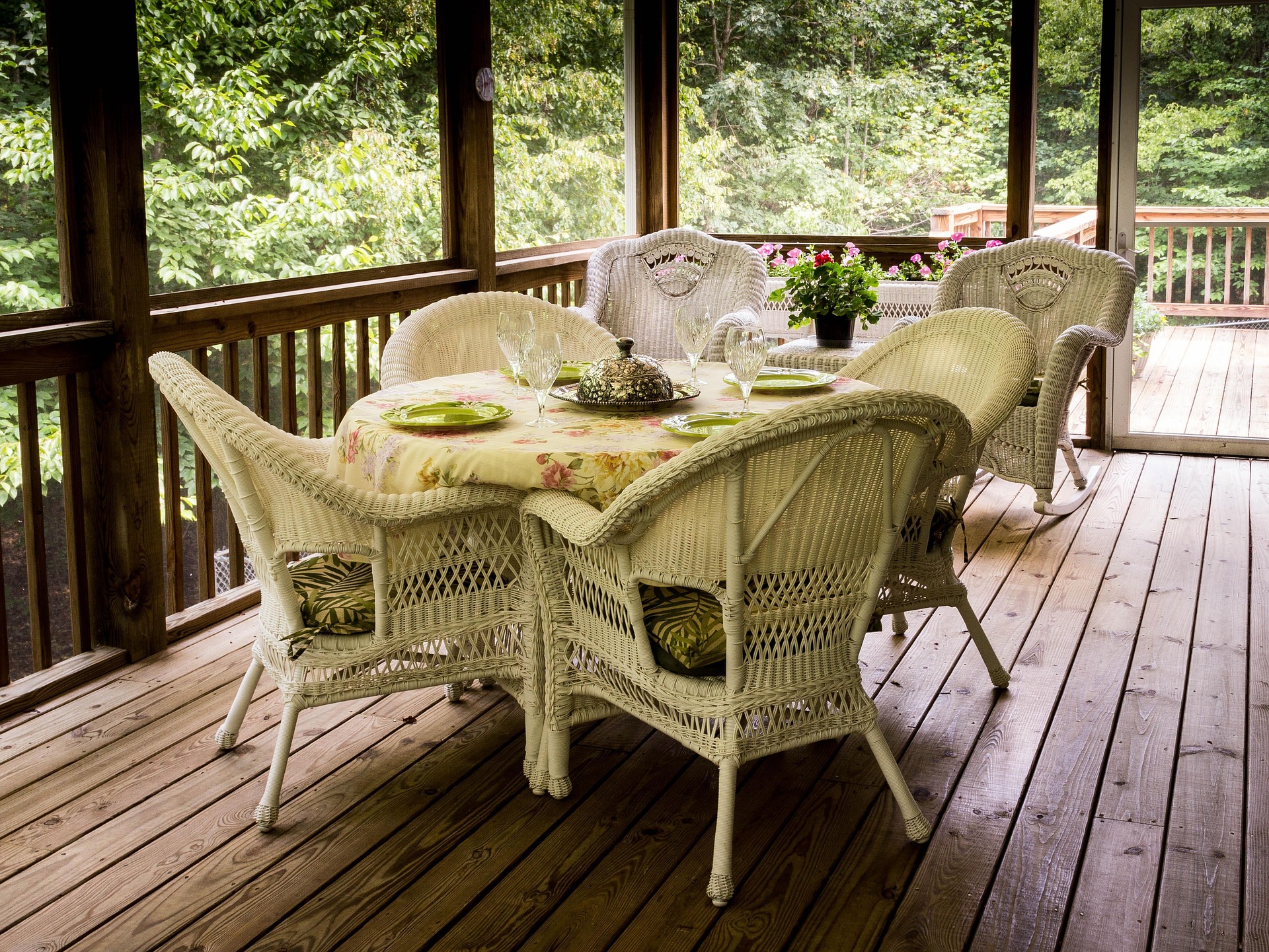 Deck Post Spacing Calculator