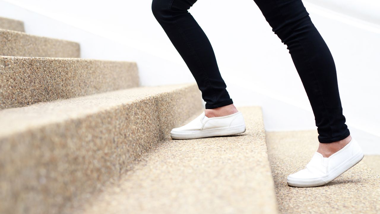 Stair Slope Calculator - Measure Stair Angle, Ratio, and Percent Grade